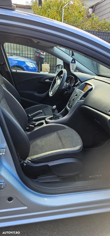 Opel Astra 1.6 TWINPORT ECOTEC Enjoy - 12