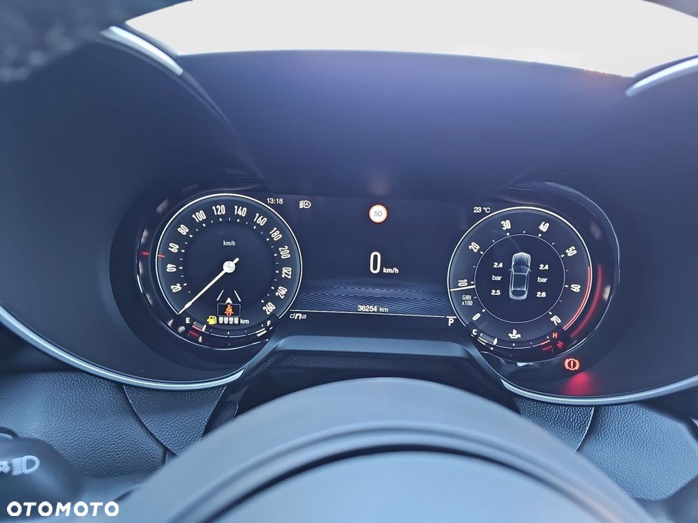 Alfa Romeo Giulia - 18