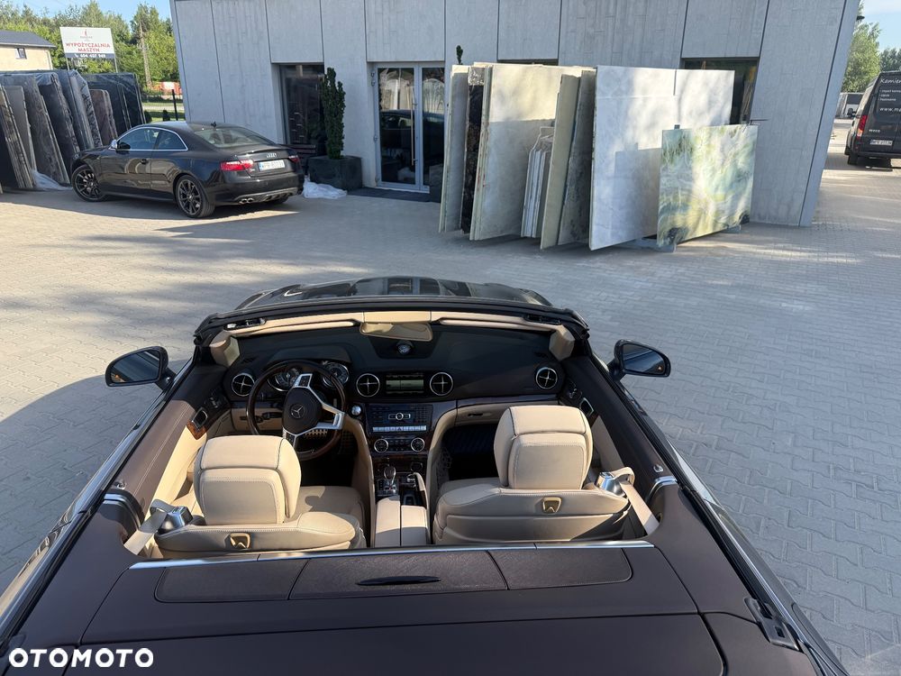 Mercedes-Benz SL - 6
