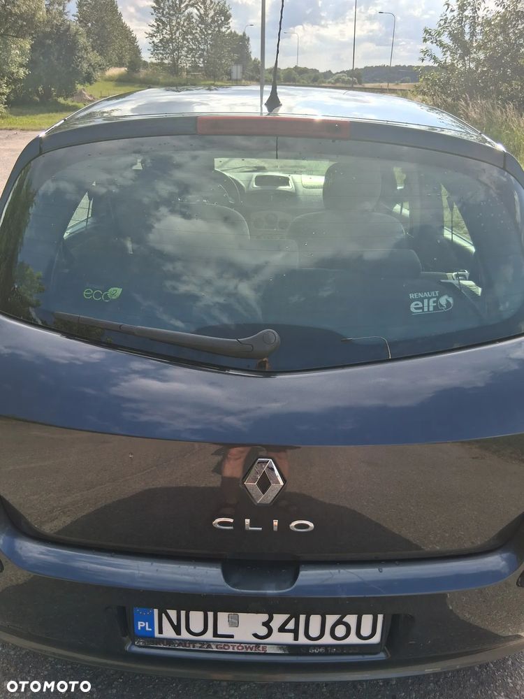 Renault Clio 1.5 dCi Alize - 7