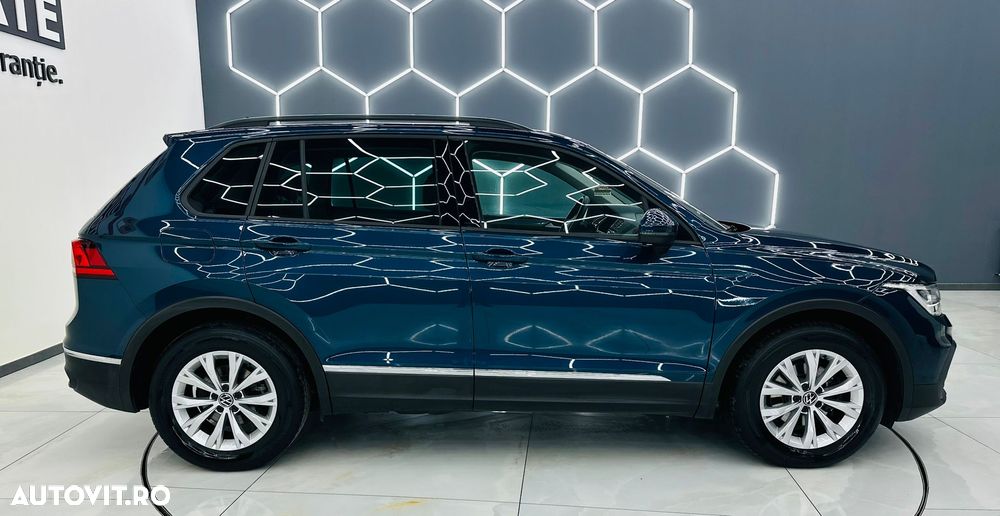 Volkswagen Tiguan 2.0 TDI DSG Life - 36