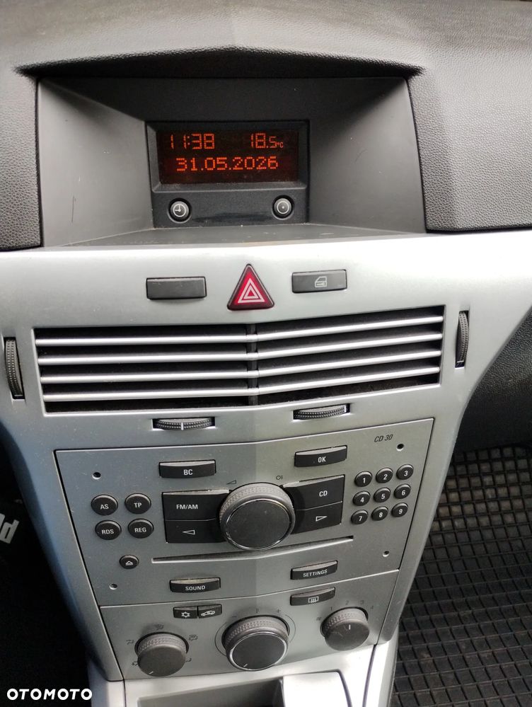 Opel Astra 1.6 - 22