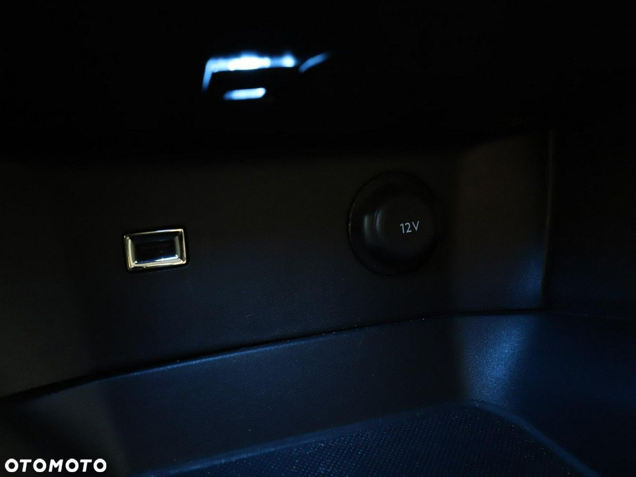 Peugeot 3008 1.2 PureTech Allure S&S EAT6 - 30