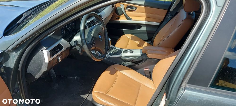 BMW Seria 3 320d xDrive DPF Edition Fleet Lifestyle - 10