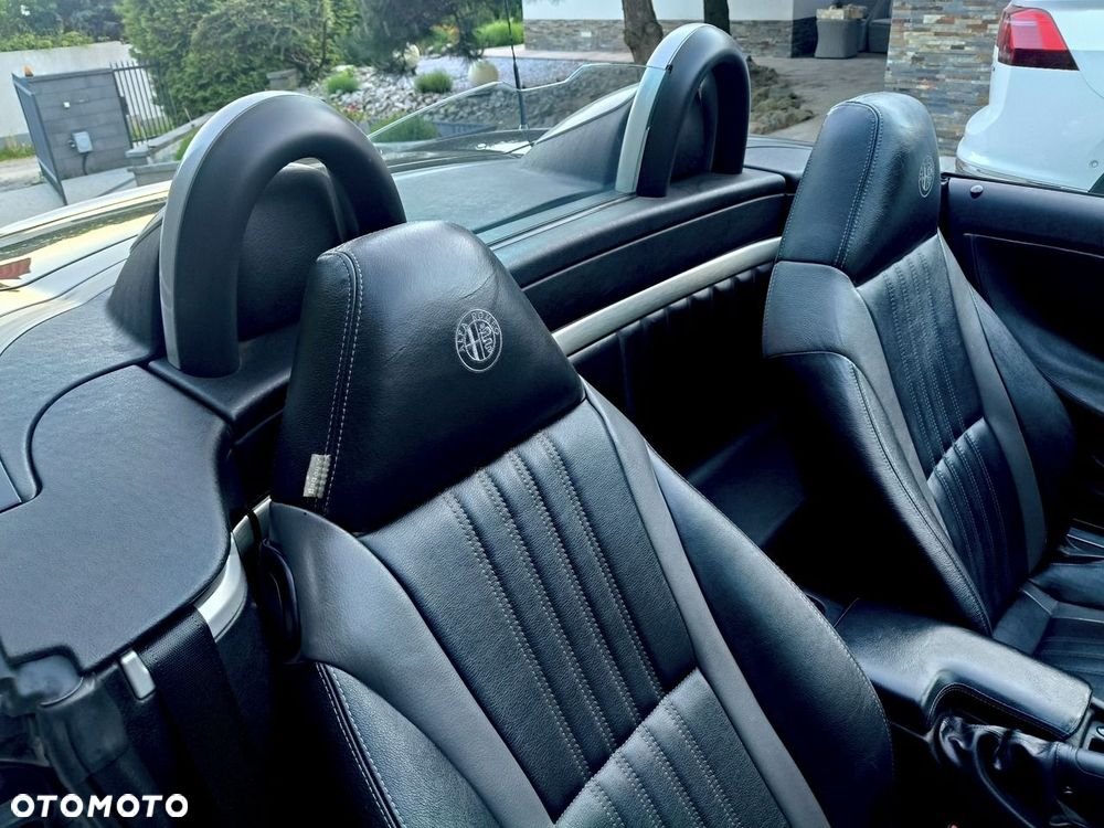 Alfa Romeo Spider 2.2 JTS 16V Exclusive - 15