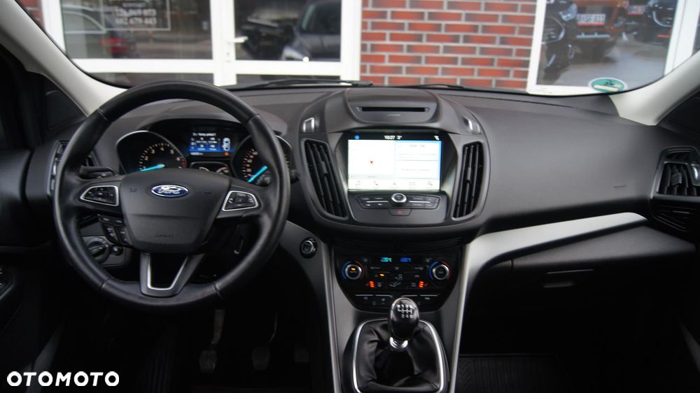 Ford Kuga 1.5 EcoBoost FWD Titanium ASS MMT6 - 19