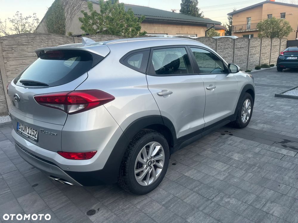 Hyundai Tucson 1.6 Turbo 2WD Navi - 4