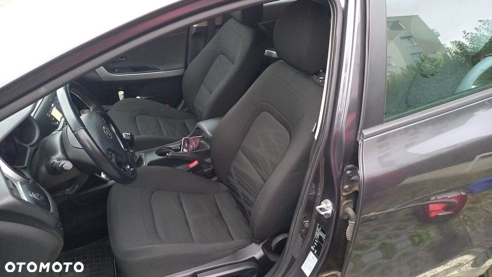 Kia Ceed 1.6 GDI M - 8