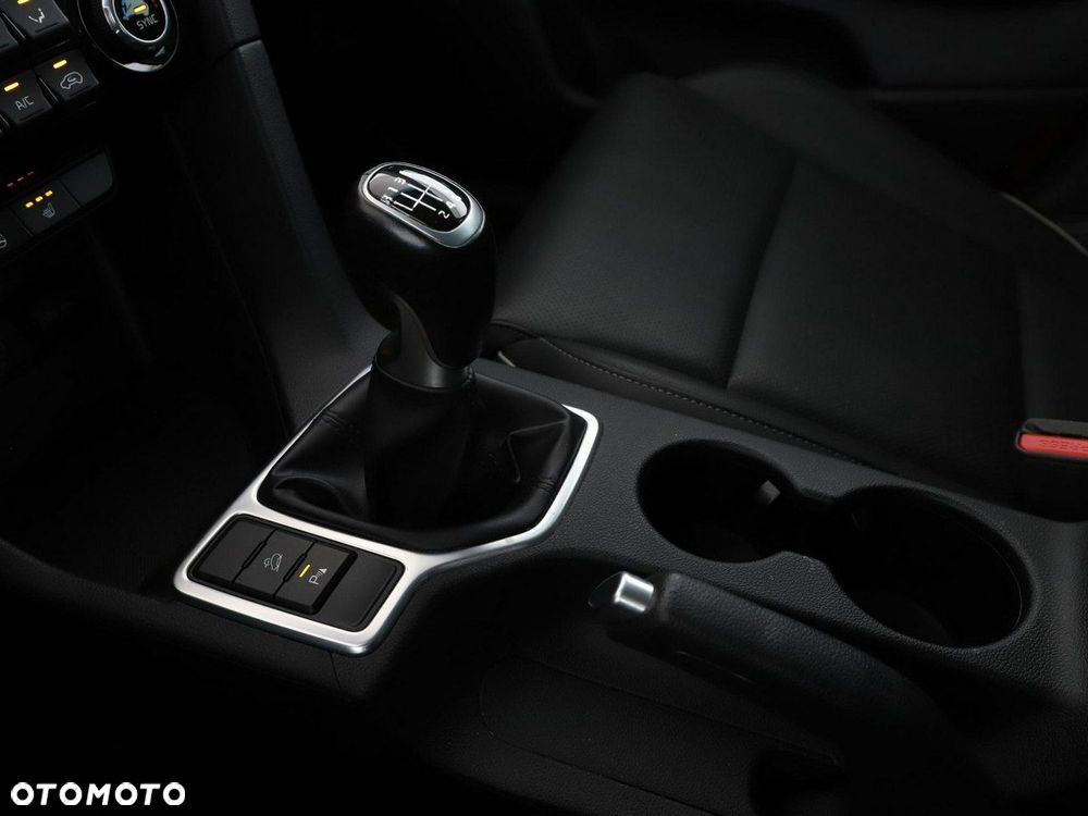 Kia Sportage 1.6 GDI 2WD DREAM-TEAM EDITION - 29