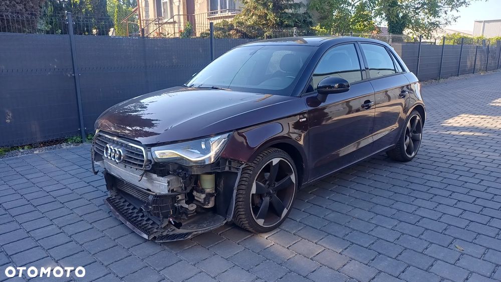 Audi A1 Sportback 1.6 TDI S tronic S line Sportpaket - 3