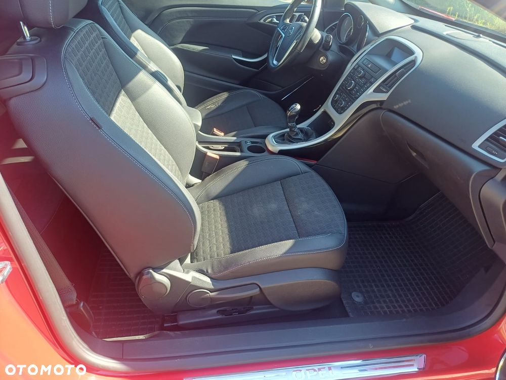 Opel Astra - 16