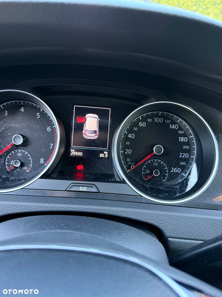 Volkswagen Golf 1.0 TSI Comfortline DSG - 9