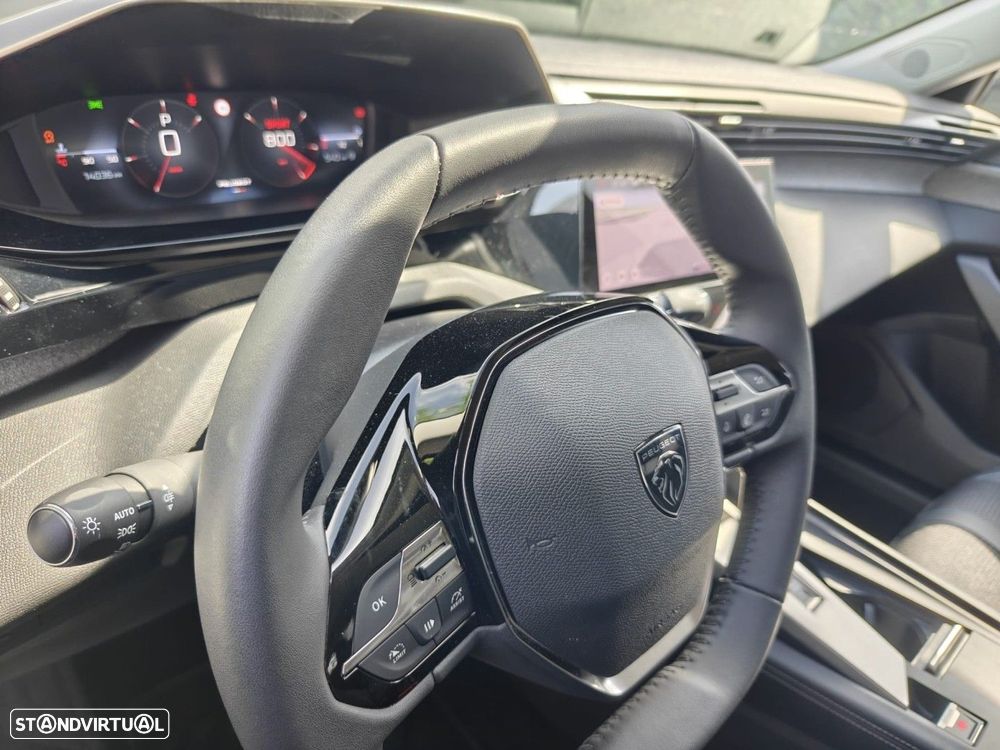 Peugeot 308 SW 1.2 PureTech Allure Full LED EAT8 - 14