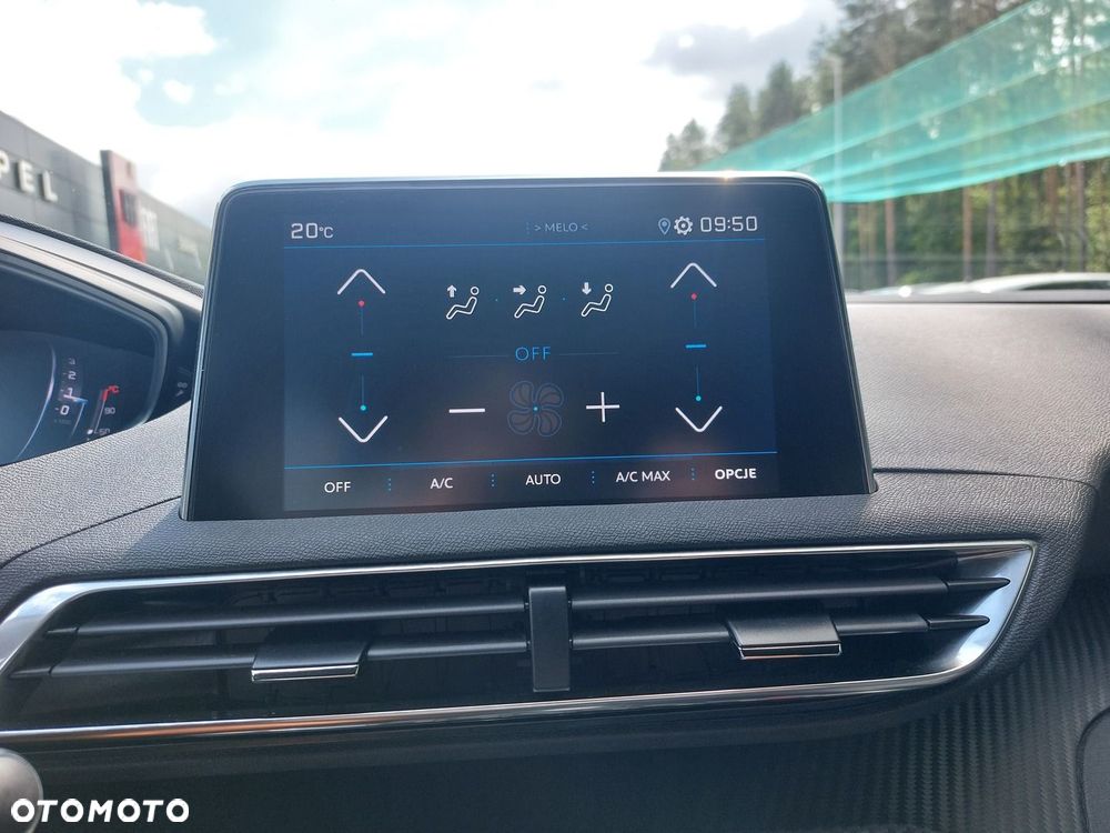 Peugeot 2008 1.2 PureTech Allure Pack S&S EAT8 - 23