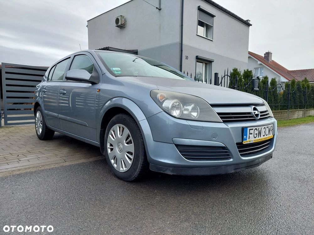 Opel Astra 1.6 Sport Easytronic - 2