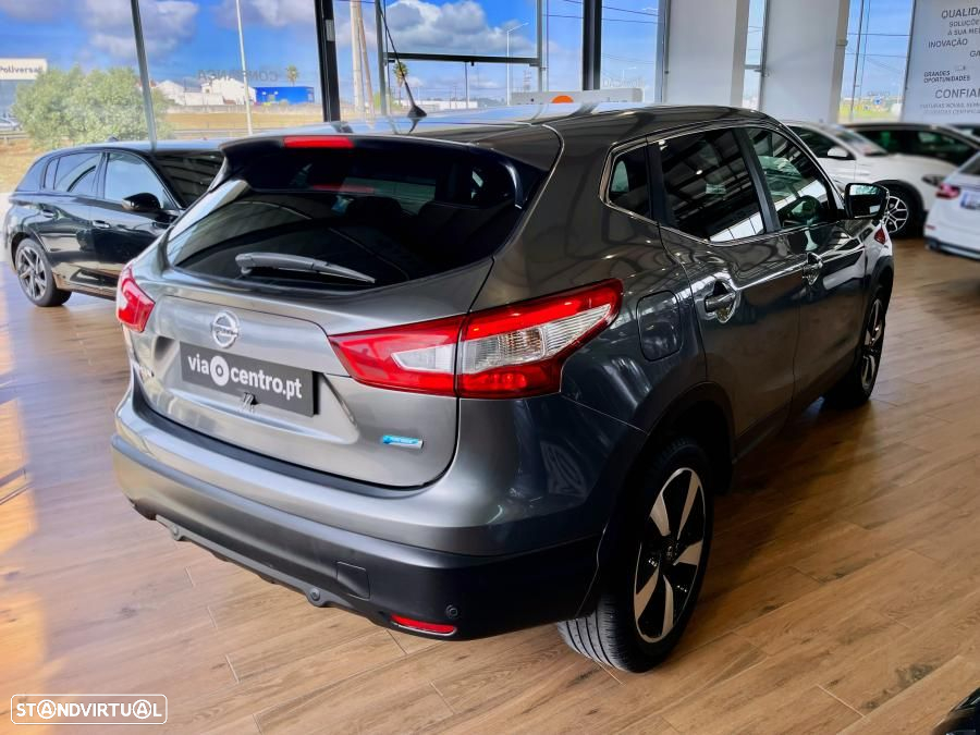 Nissan Qashqai 1.5 dCi N-Connecta - 4