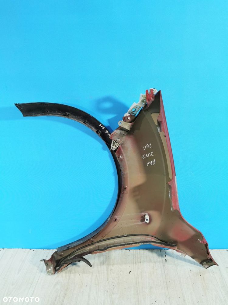 Nissan Juke F15 błotnik przód przedni prawy ślizg listwa NAH - 4