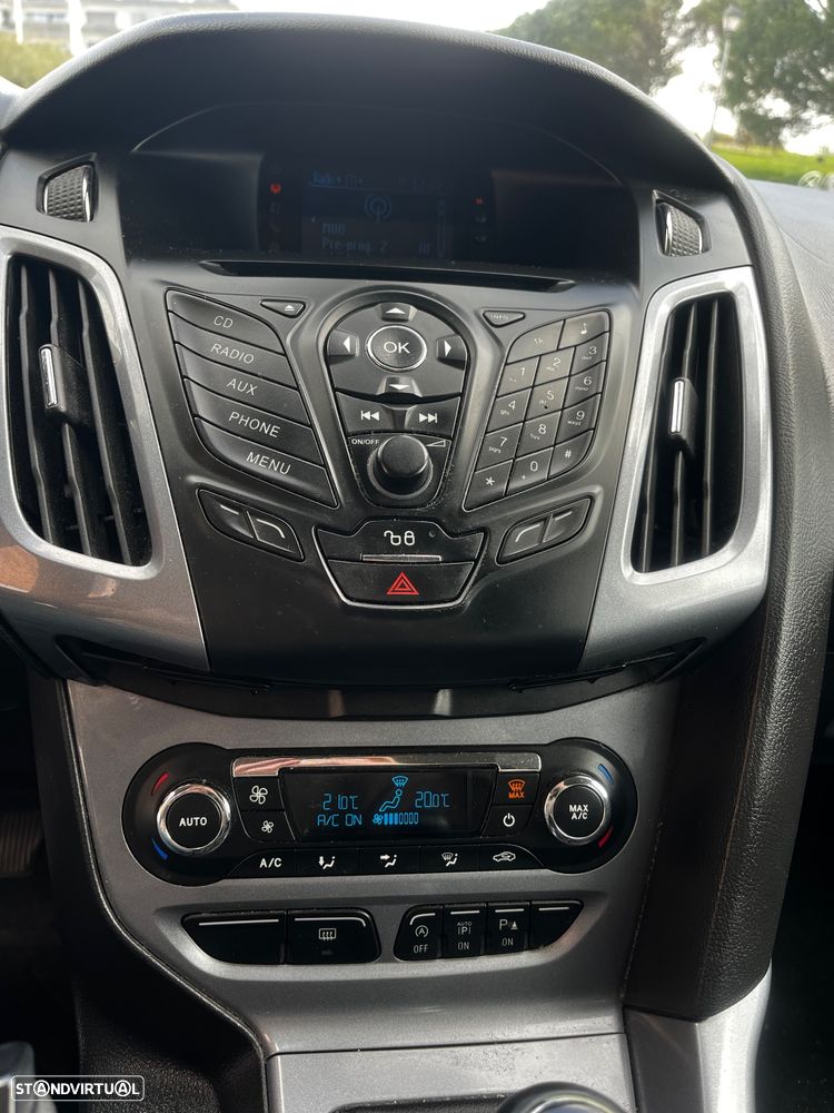 Ford Focus SW 1.6 TDCi Titanium - 16