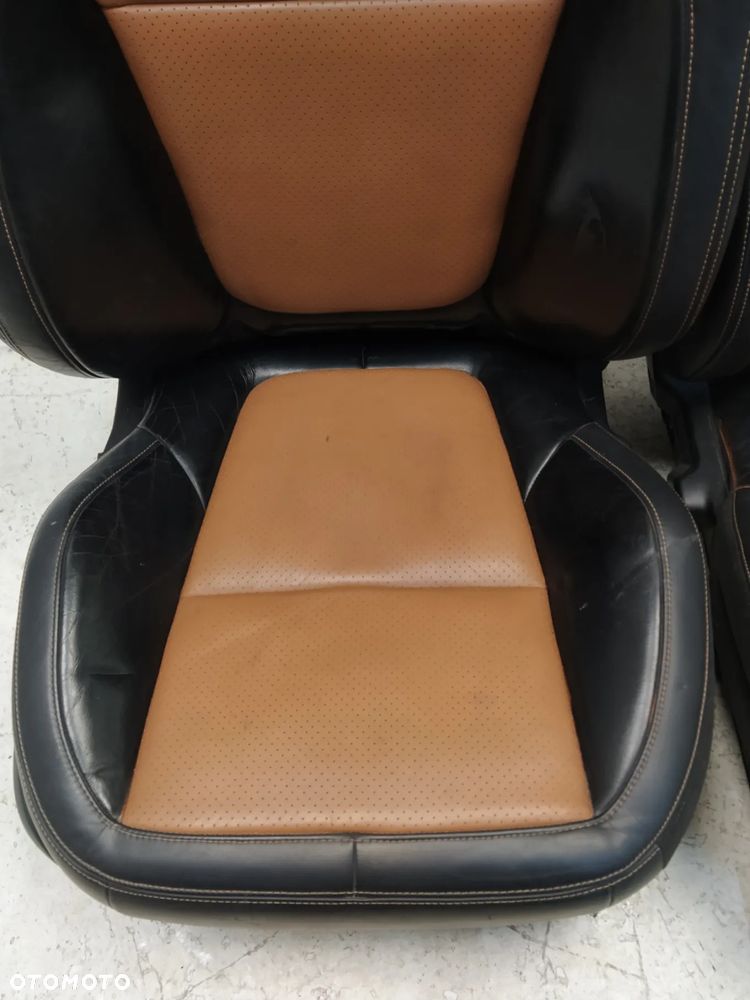 JAGUAR XJ XJR X351 FOTELE LEWA PRAWA PRZÓD PRZEDNIE KANAPA TYŁ TYLNA PODGRZEWANE WENTYLOWANE ELEKTRYCZNE PAMIĘĆ BOCZKI DRZWI KOMPLET ZNACZEK R ORYGINAŁ - 16