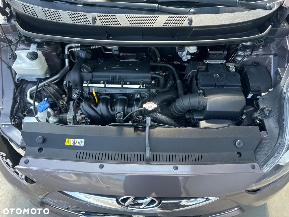 Hyundai ix20 1.4 blue Comfort - 4