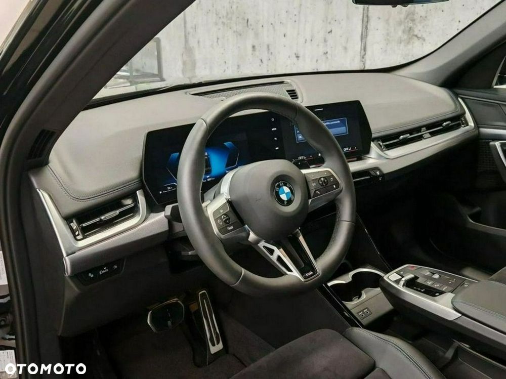 BMW X1 - 10