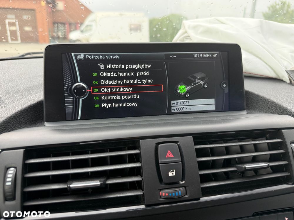 BMW Seria 1 - 30