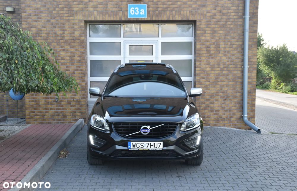 Volvo XC 60 D3 Drive-E R-Design Momentum - 30