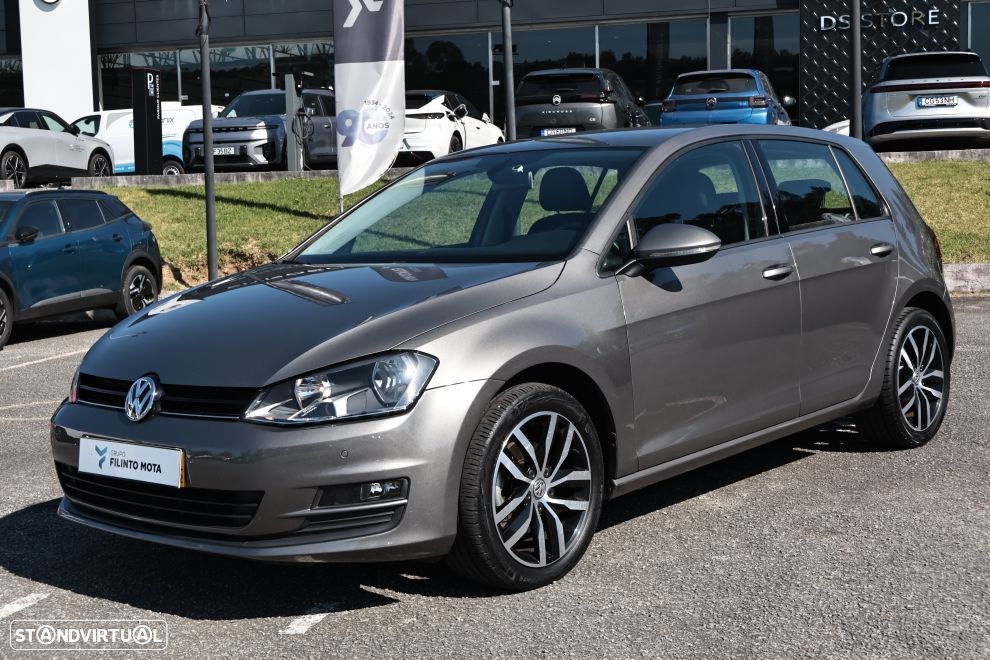 VW Golf 1.6 TDi BlueMotion Confortline - 2