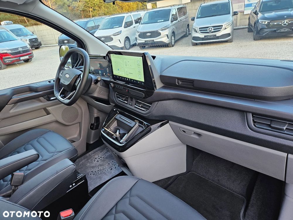 Ford Tourneo Custom 2.0 EcoBlue 320 AWD L2 Titanium X - 28