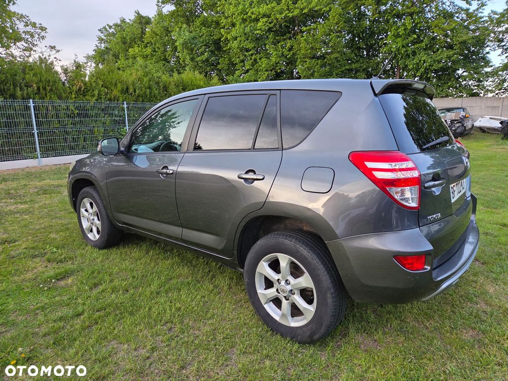 Toyota RAV4 2.2 D-4D 4x4 Life - 34
