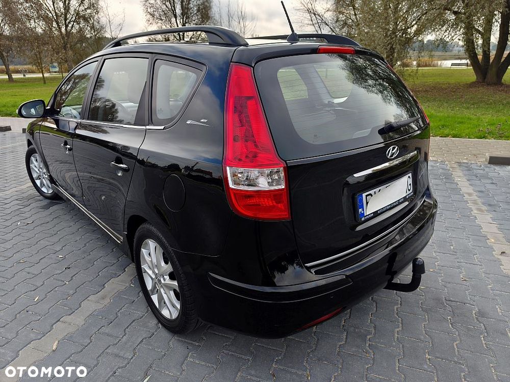 Hyundai I30 2011 photo 4