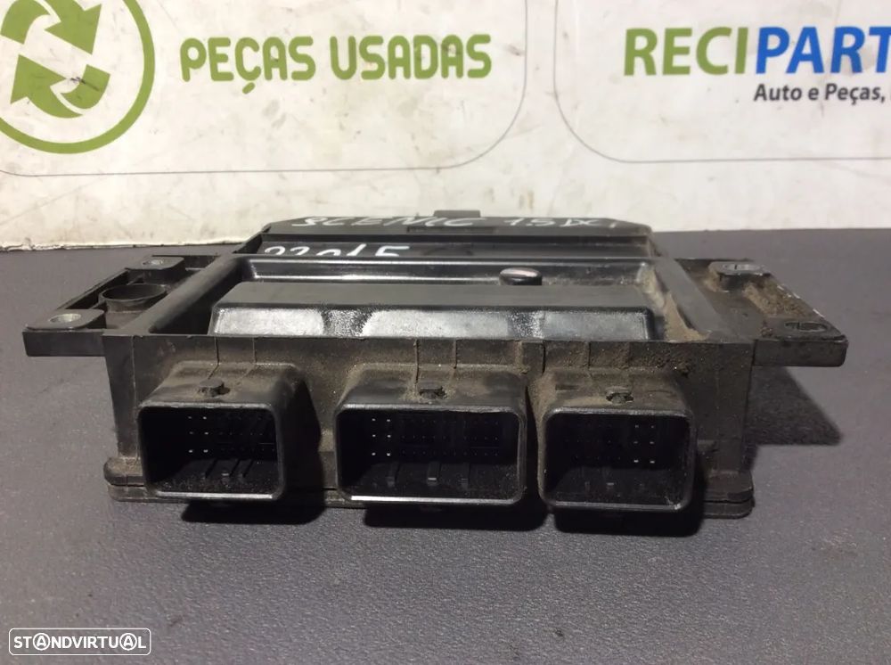 Centralina Motor Renault Scenic II  1.5 DCI   8200334419 - 2