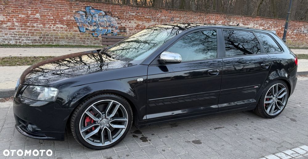 Audi A3 Sportback 3.2 quattro S tronic S line Sportpaket plus - 3