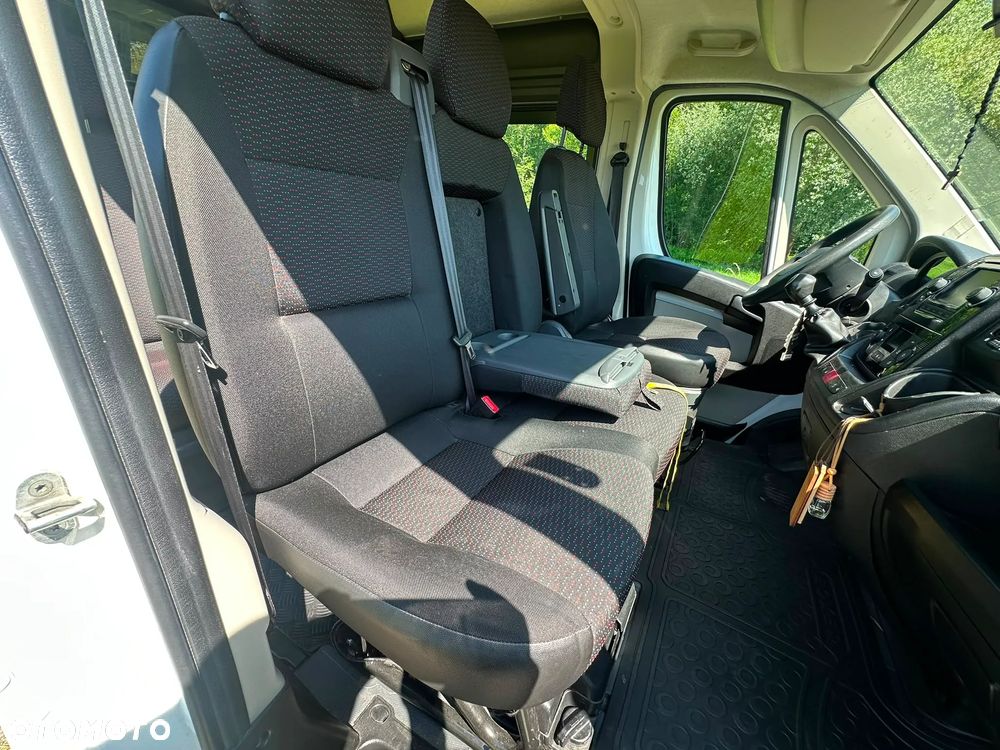 Peugeot Boxer DOKA, BRYGADÓWKA 6-osób 2.0 diesel 163kM, manual,2017rok, EURO 6! ORGINALNY NIEWIELKI PRZEBIEG! - 30