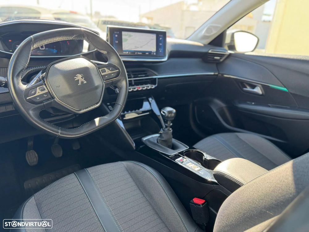 Peugeot 208 1.2 PureTech Allure Pack - 5