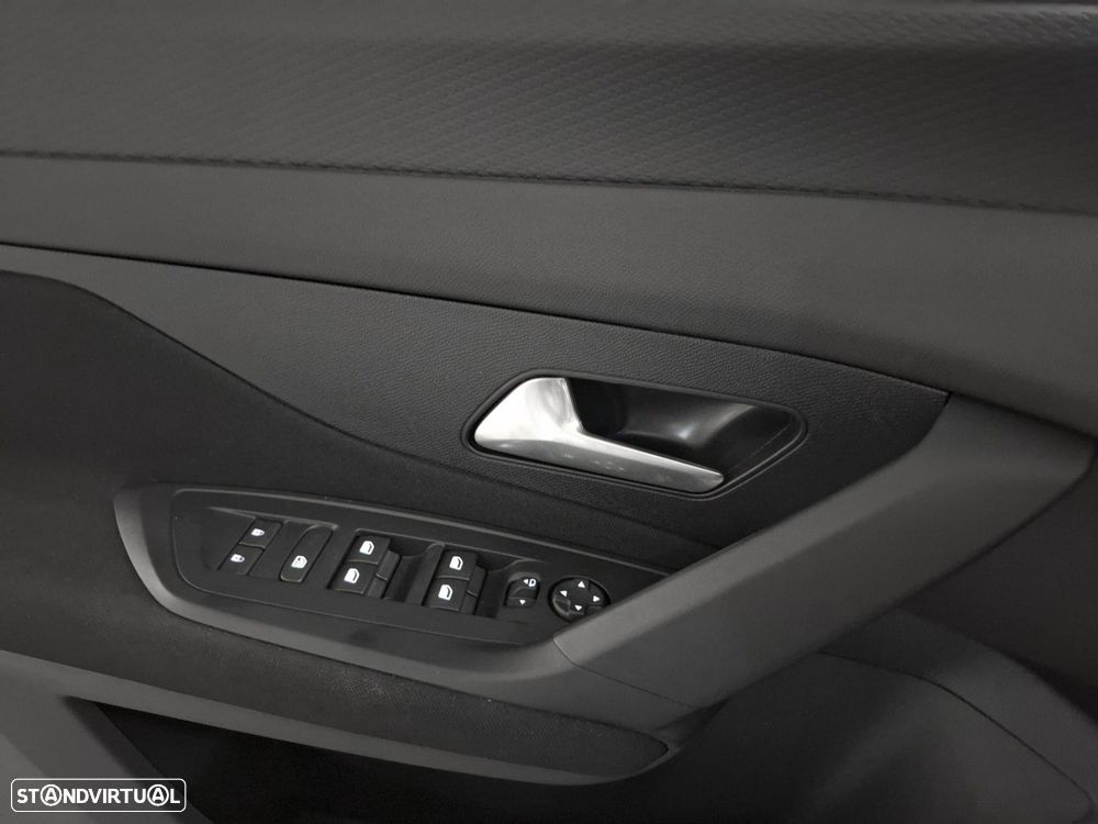 Peugeot 308 SW 1.5 BlueHDi Style EAT8 - 21