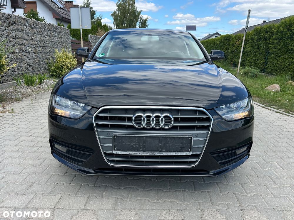 Audi A4 Limousine 2.0 TDI DPF Ambiente - 5