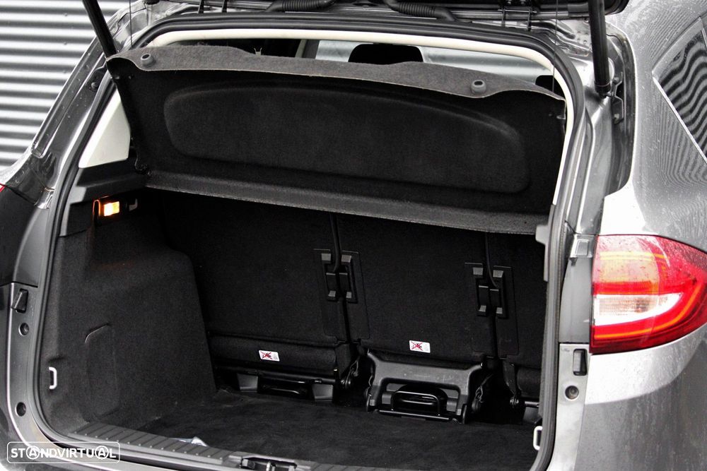 Ford C-Max 1.0 SCTi Titanium S/S - 9