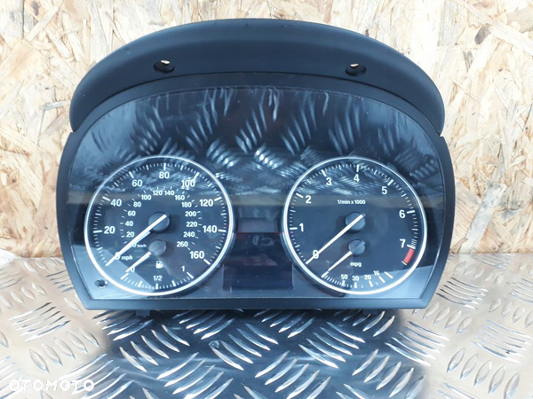 BMW E90 E91 LICZNIK ZEGAR BENZYNA MANUAL 9187059