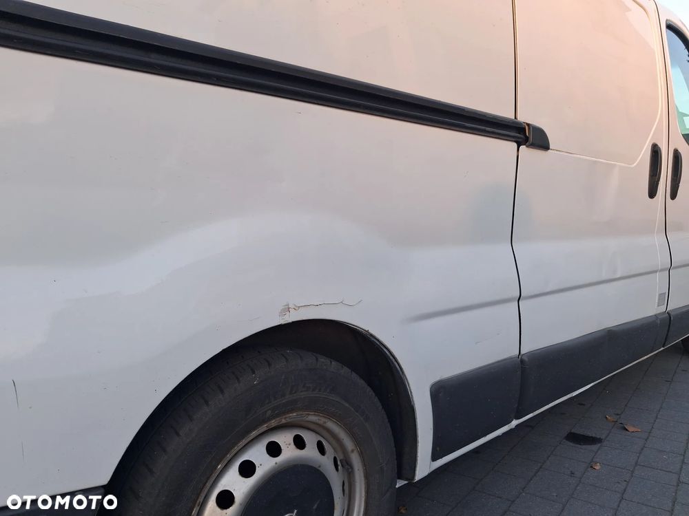 Opel VIVARO - 14