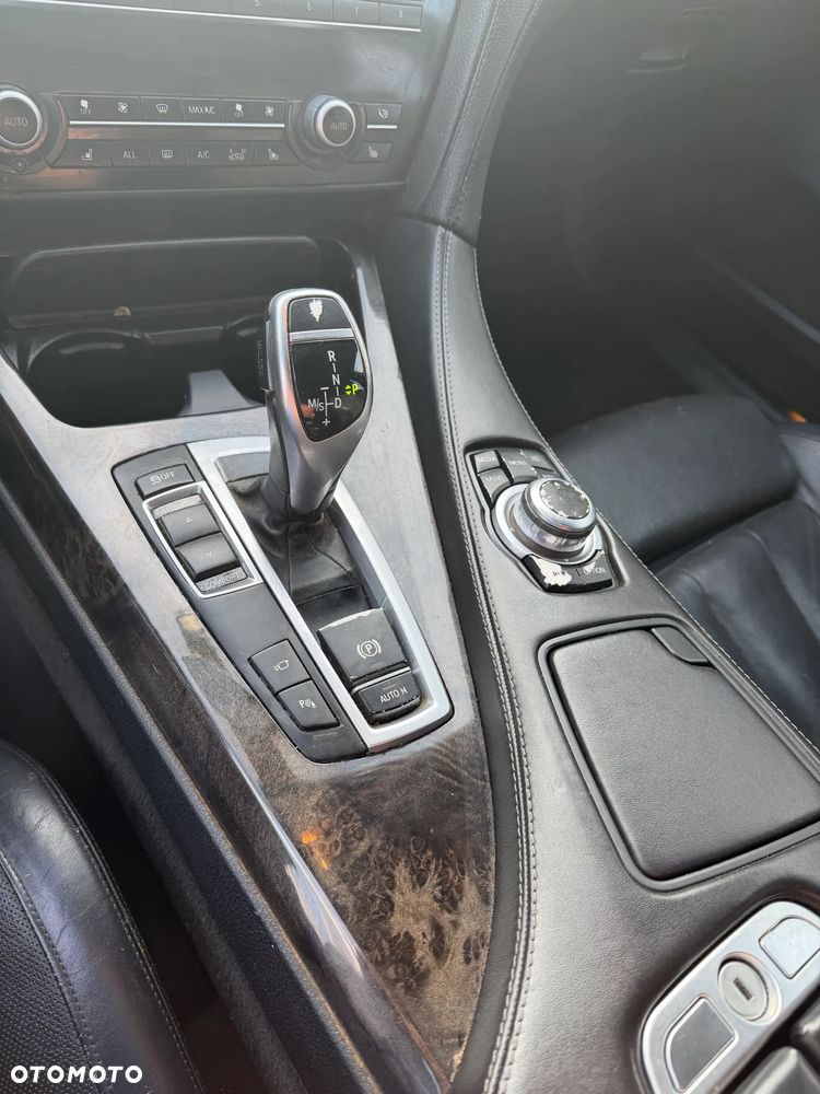 BMW Seria 6 650i - 17