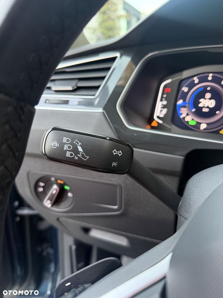 Volkswagen Tiguan 1.5 TSI EVO Elegance DSG - 23