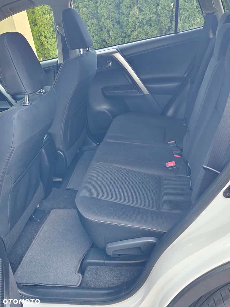 Toyota RAV4 2.0 Style 4x4 - 9