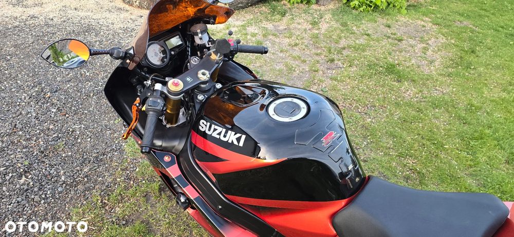 Suzuki GSX-R - 7
