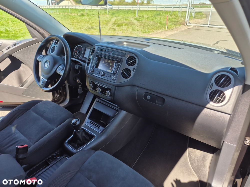 Volkswagen Tiguan 2.0 TDI DPF BlueMotion Technology Life - 12