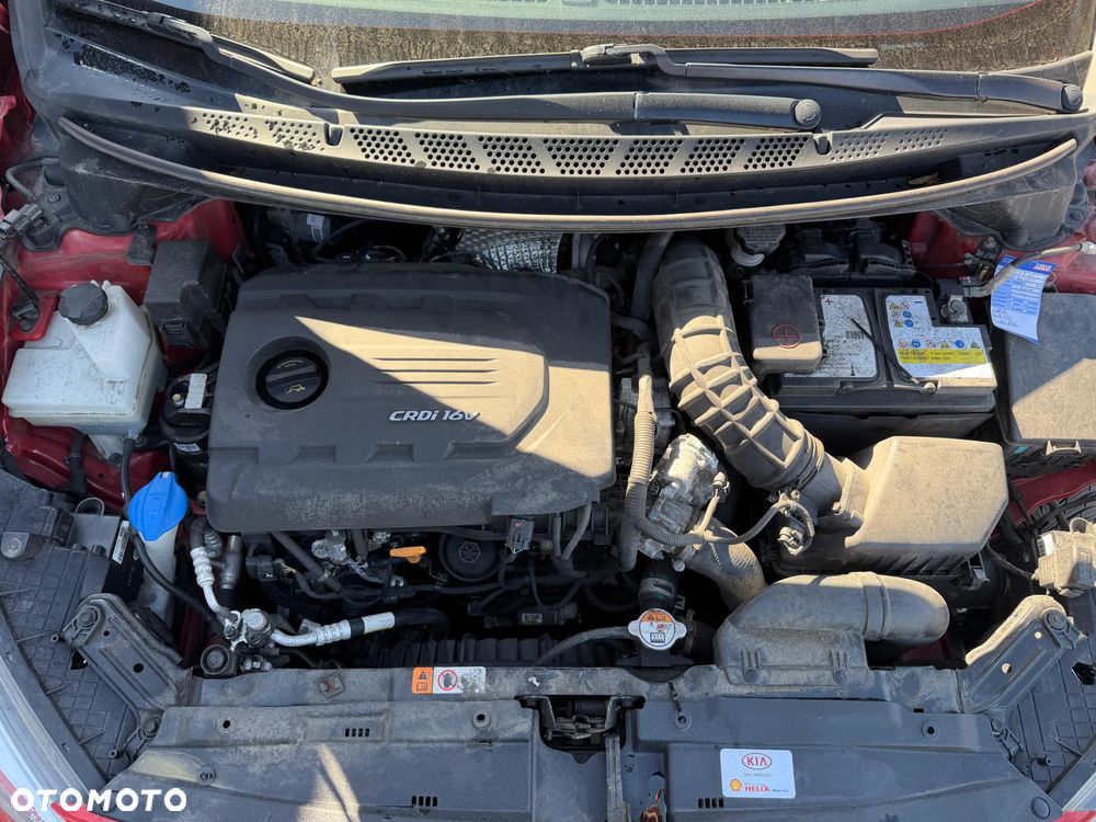 Kia Ceed 1.6 CRDi 136 ISG Vision - 24