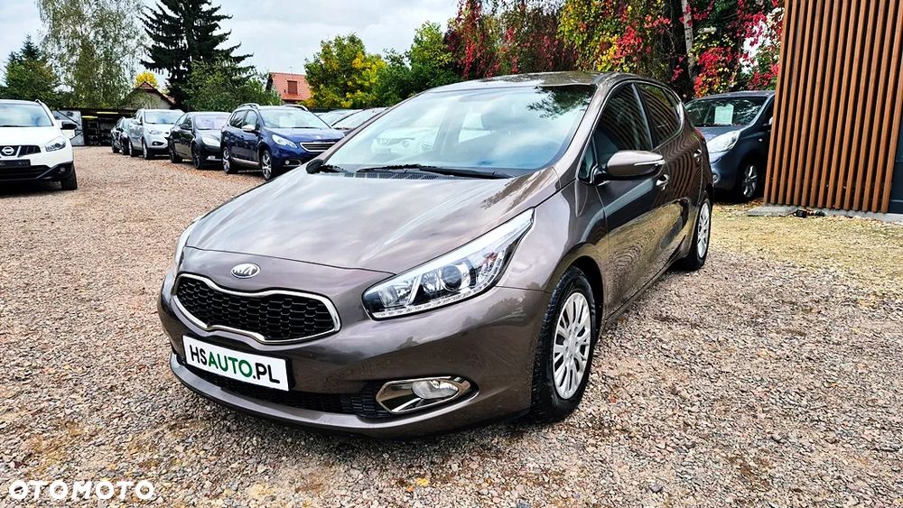 Kia Ceed 1.6 GDI XL - 26