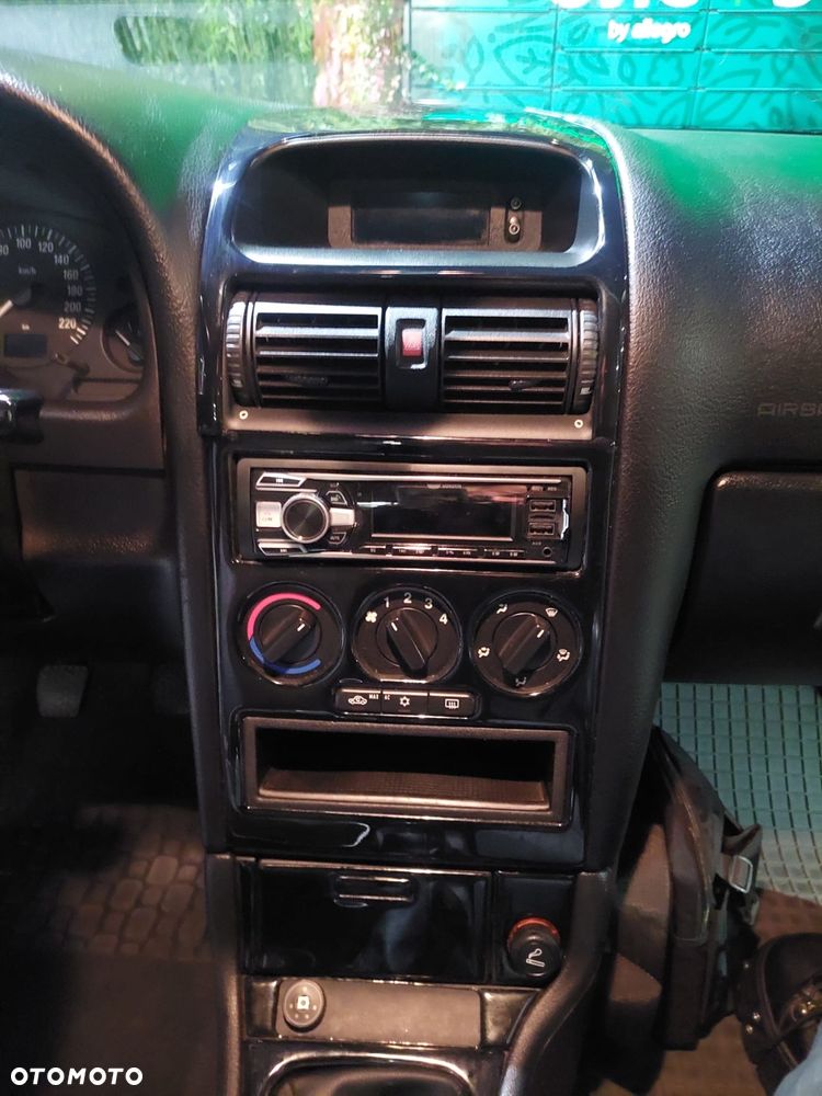 Opel Astra - 9