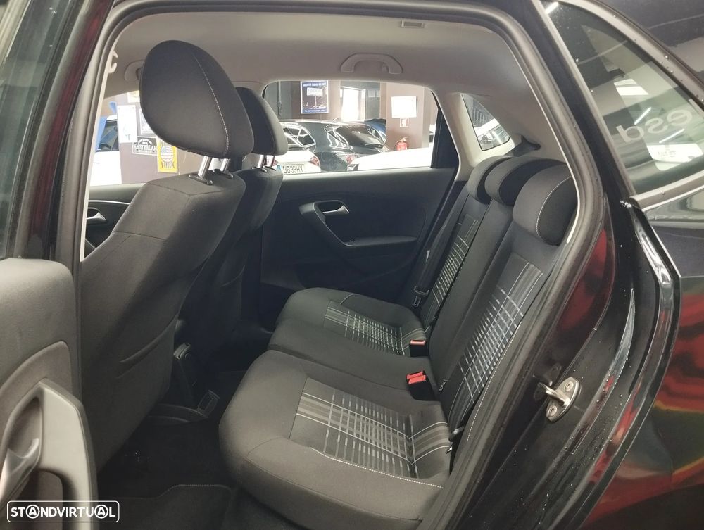 VW Polo 1.0 Lounge - 11