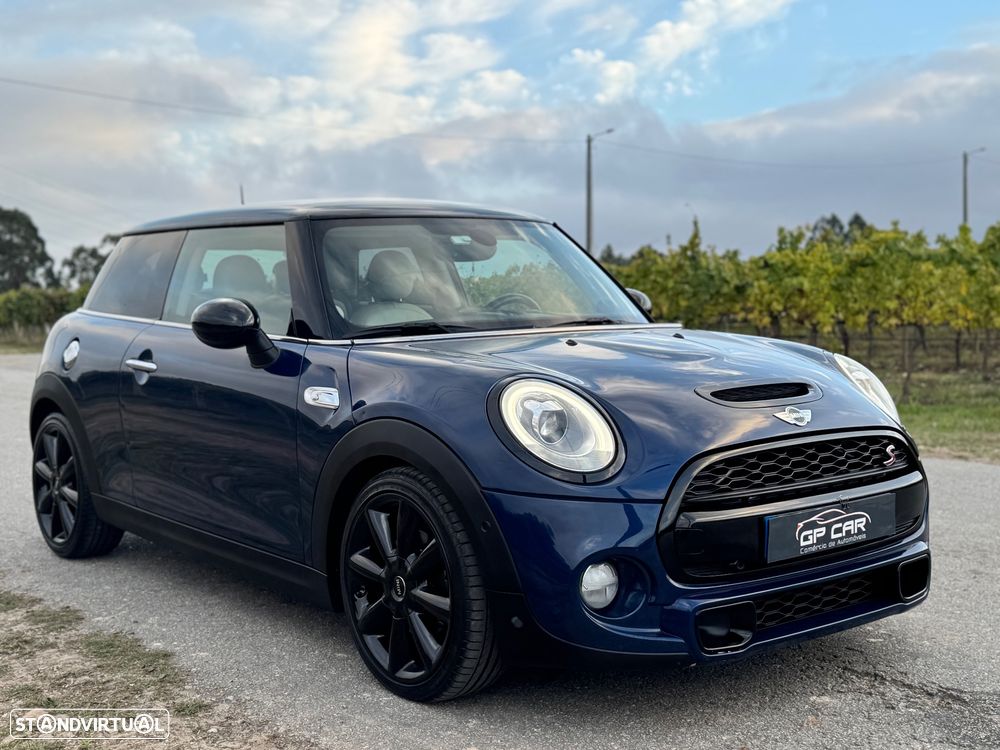 MINI 3 Portas Cooper SD Aut. - 6
